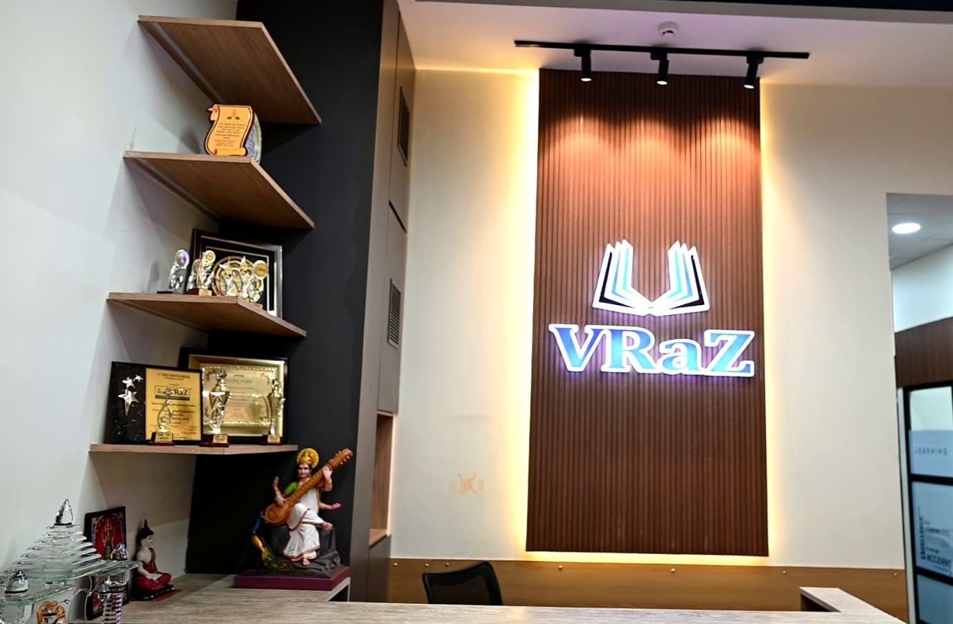 VRaZ Academy Thane Branch Reception